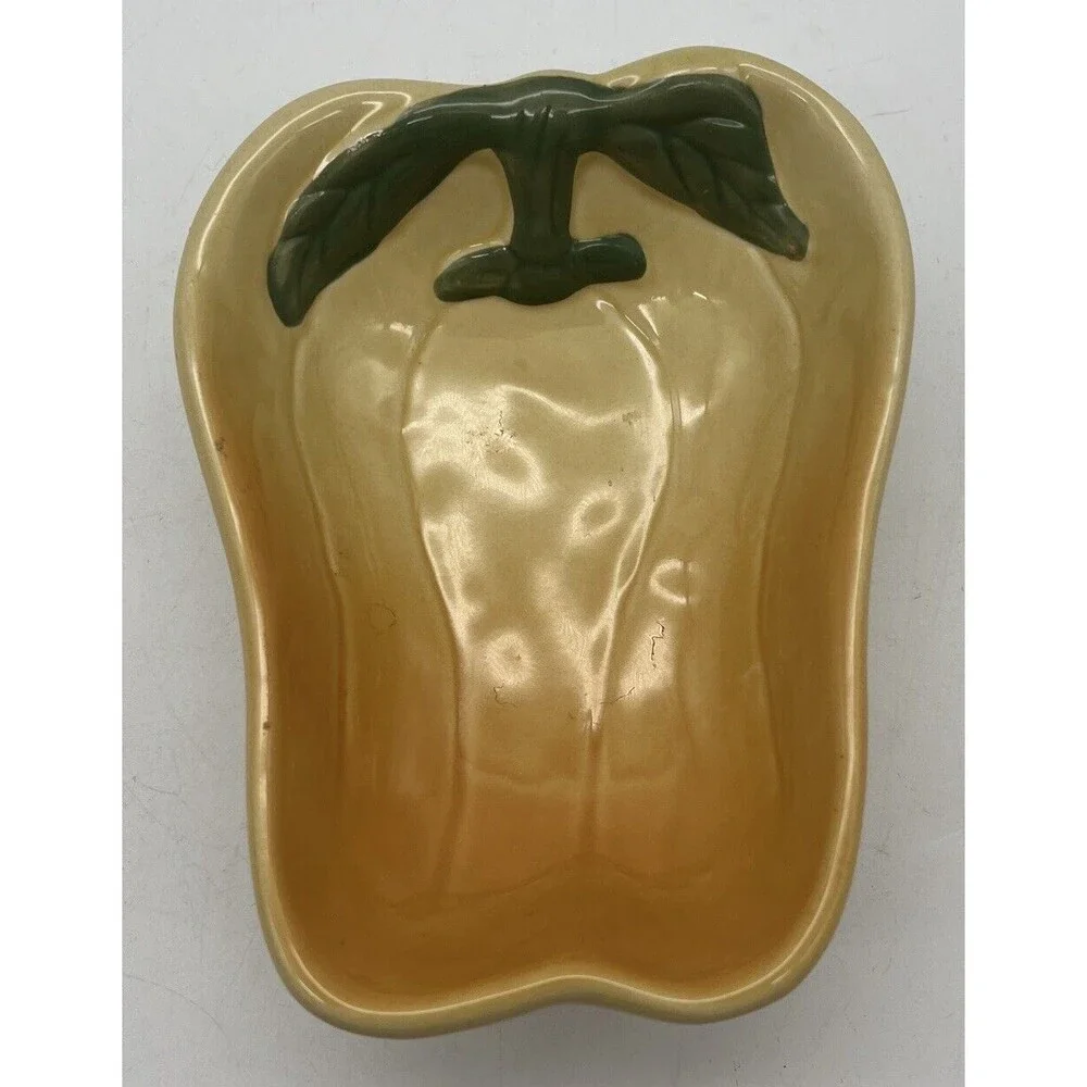 Williams Sonoma Yellow Bell Pepper Dipping Bowl trinket